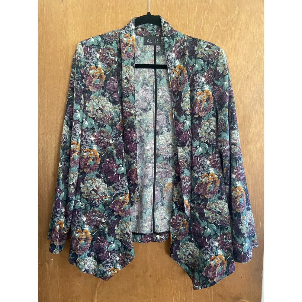 ASTR Floral Blazer